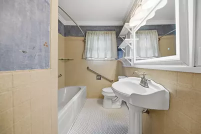 1284 E Hempstead Street, Giddings, TX 78942 - Photo 23