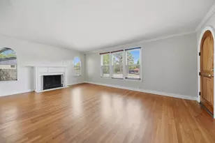 1284 E Hempstead St, Giddings, TX 78942 - Photo 11