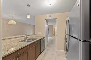 702 Castle Ridge Rd, Austin, TX 78746 - Photo 11