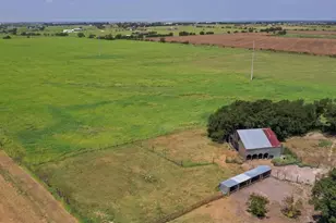 161 Cr 375 Dr, Jarrell, TX 76537 - Photo 35