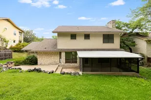 9305 Rolling Oaks Trail, Austin, TX 78750 - Photo 29