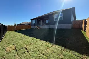 138 Divisadero Dr, Hutto, TX 78634 - Photo 7