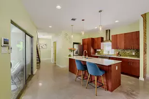 2112 Haskell St, Austin, TX 78702 - Photo 11