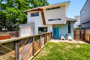 2112 Haskell St, Austin, TX 78702 - Photo 3