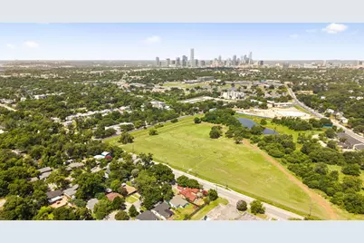 3201 Bengston Street, Austin, TX 78702 - Photo 33