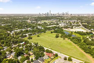 3201 Bengston St, Austin, TX 78702 - Photo 33