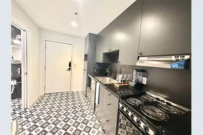 201 Academy Dr #203, Austin, TX 78704 - Photo 21