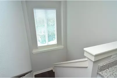 1916 Cleese Drive, Austin, TX 78741 - Photo 15