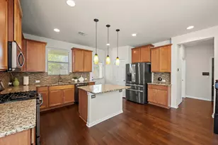1909 Gabrielles Way, Manchaca, TX 78652 - Photo 9