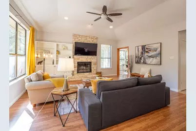 8906 Scotsman Drive, Austin, TX 78750 - Photo 7