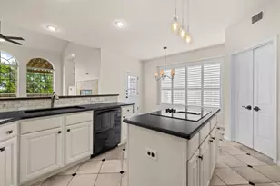 10100 Scull Creek Dr, Austin, TX 78730 - Photo 15