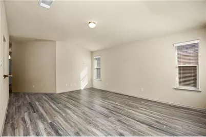 112 Hondo Gap Lane, Jarrell, TX 76537 - Photo 3