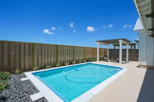 536 Black Marlin Dr, Port Aransas, TX 78373 - Photo 5