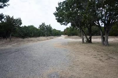 1000 County Rd 201, Liberty Hill, TX 78642 - Photo 19