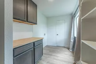 1623 Peachtree Valley Dr, Round Rock, TX 78681 - Photo 11