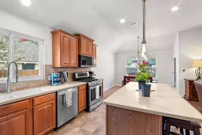 20704 Windmill Ridge Street, Pflugerville, TX 78660 - Photo 11
