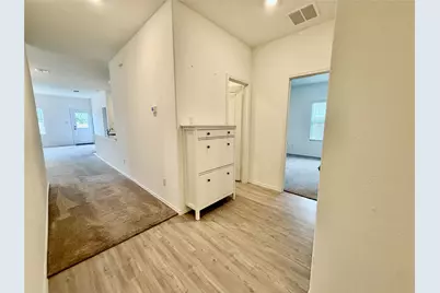 112 The Bad Way, Jarrell, TX 76537 - Photo 17