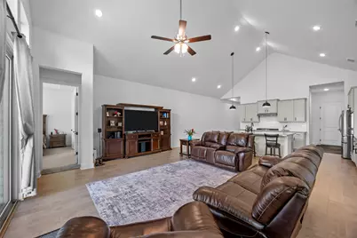 388 Washington Drive, Kyle, TX 78640 - Photo 17
