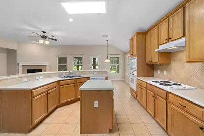 122 Litton Lane, Cedar Creek, TX 78612 - Photo 5