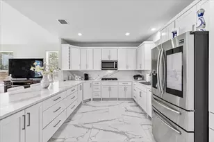 1106 Greenlawn Blvd, Round Rock, TX 78664 - Photo 9