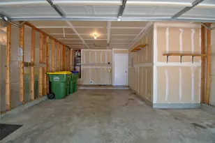 16418 Hamilton Point Cir, Manor, TX 78653 - Photo 17