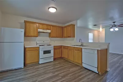 16418 Hamilton Point Circle, Manor, TX 78653 - Photo 13
