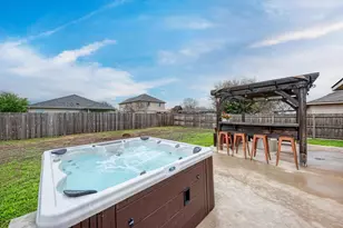 115 Camellia Dr, Hutto, TX 78634 - Photo 37