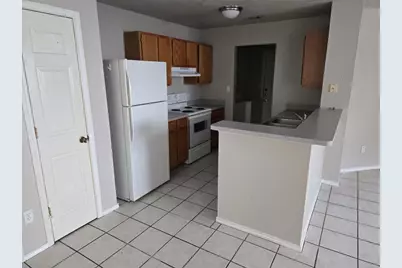 861-863 Sagewood Trail, San Marcos, TX 78666 - Photo 5