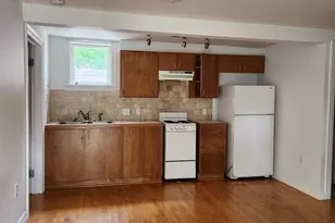 206 E 34th St, Austin, TX 78705 - Photo 3
