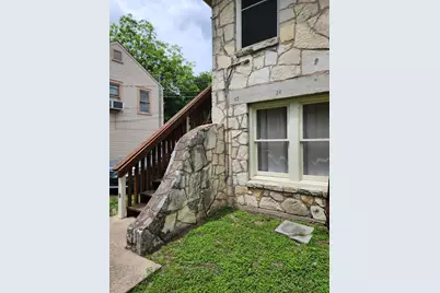 206 E 34th Street #C, Austin, TX 78705 - Photo 13