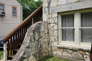 206 E 34th St, Austin, TX 78705 - Photo 13