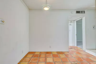 910 Duncan Lane #50, Austin, TX 78705 - Photo 5
