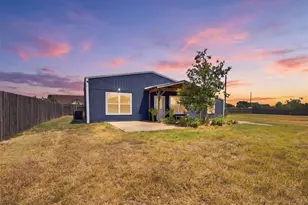 123 Escondido Dr, Del Valle, TX 78617 - Photo 1