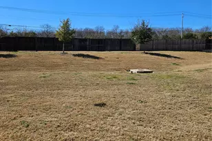 1518 Roseburg Dr, Austin, TX 78754 - Photo 5