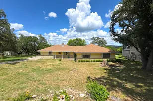 116 Crestview Dr Dr, Canyon Lake, TX 78133 - Photo 3