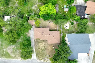 116 Crestview Dr Dr, Canyon Lake, TX 78133 - Photo 5