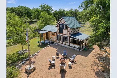 328 Himmel Road, Fredericksburg, TX 78624 - Photo 3