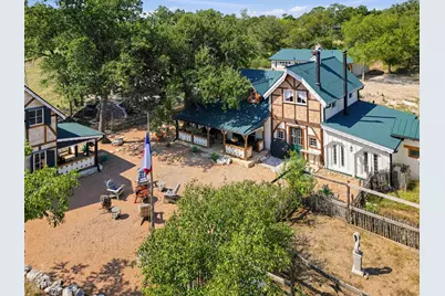 328 Himmel Road, Fredericksburg, TX 78624 - Photo 5
