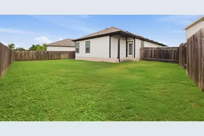 130 Wild Wind Cove, Jarrell, TX 76537 - Photo 19