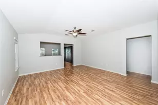 322 Foxglove Dr, Hutto, TX 78634 - Photo 3