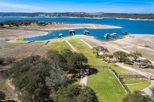 610 Deckhouse Dr, Point Venture, TX 78645 - Photo 35