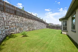 147 Epoch Dr, Austin, TX 78737 - Photo 31