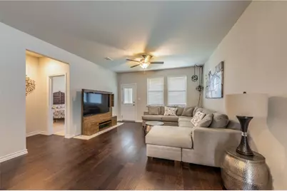 138 Silktassel Way, Buda, TX 78610 - Photo 7