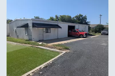 709 A & B and 711B Hwy 290 Highway, Dripping Springs, TX 78620 - Photo 19