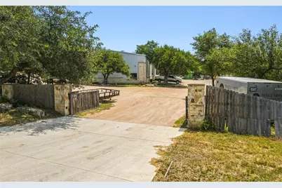 179 S Canyonwood Drive, Dripping Springs, TX 78620 - Photo 21