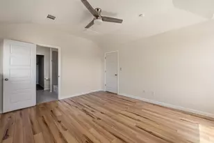 104 Cates Cv, Elgin, TX 78621 - Photo 21