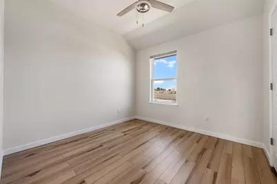 104 Cates Cove, Elgin, TX 78621 - Photo 25