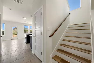 104 Cates Cove, Elgin, TX 78621 - Photo 7