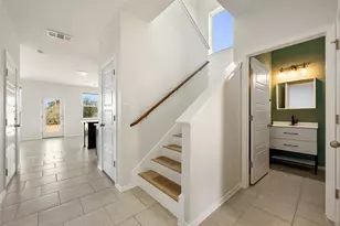 104 Cates Cv, Elgin, TX 78621 - Photo 5