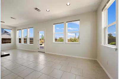 104 Cates Cove, Elgin, TX 78621 - Photo 13